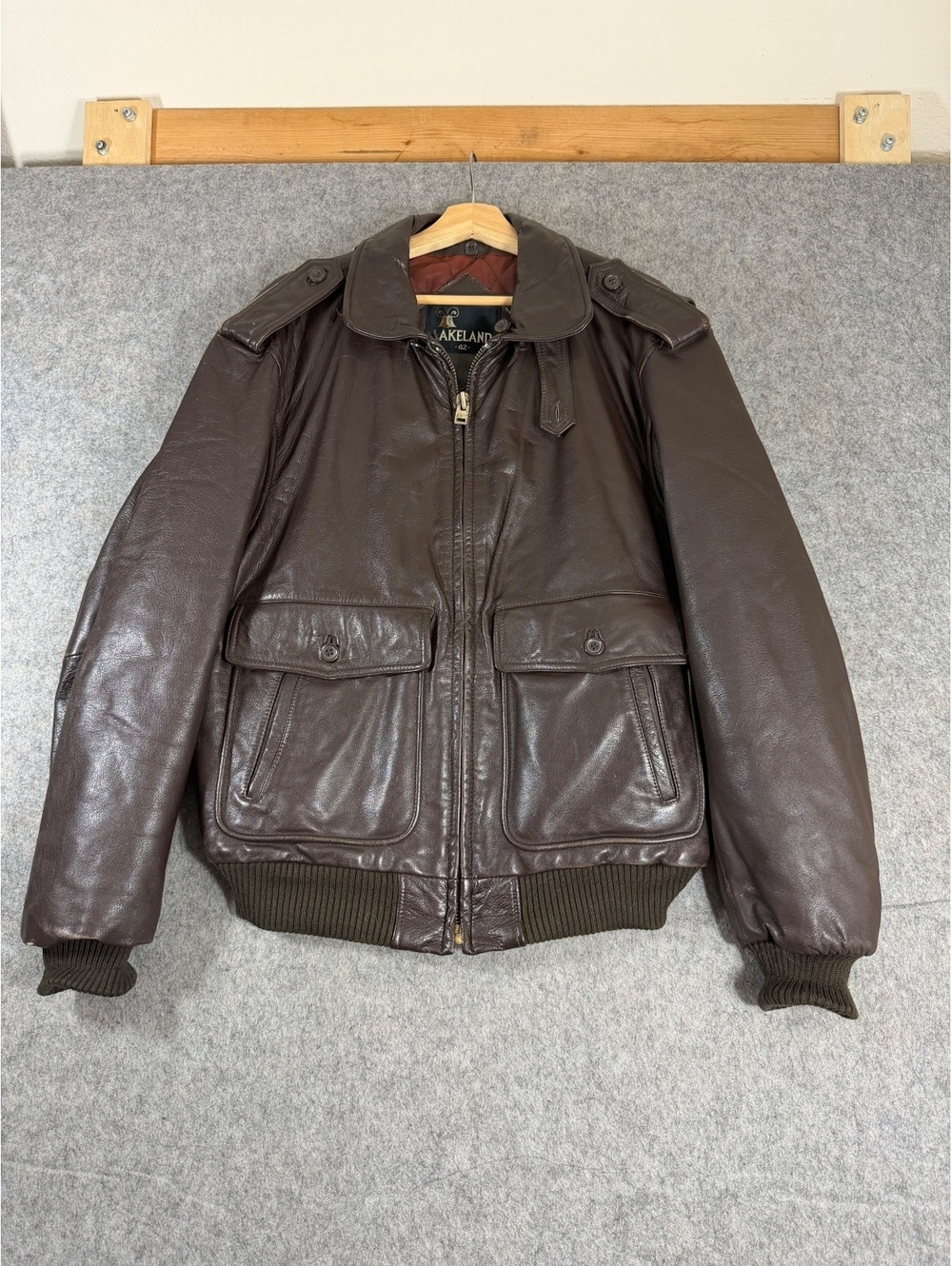Vintage Lakeland brown leather bomber jacket size 42